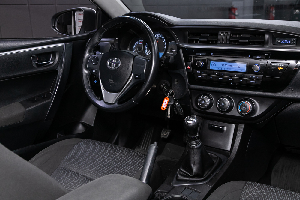 Toyota corolla 2021 интерьер