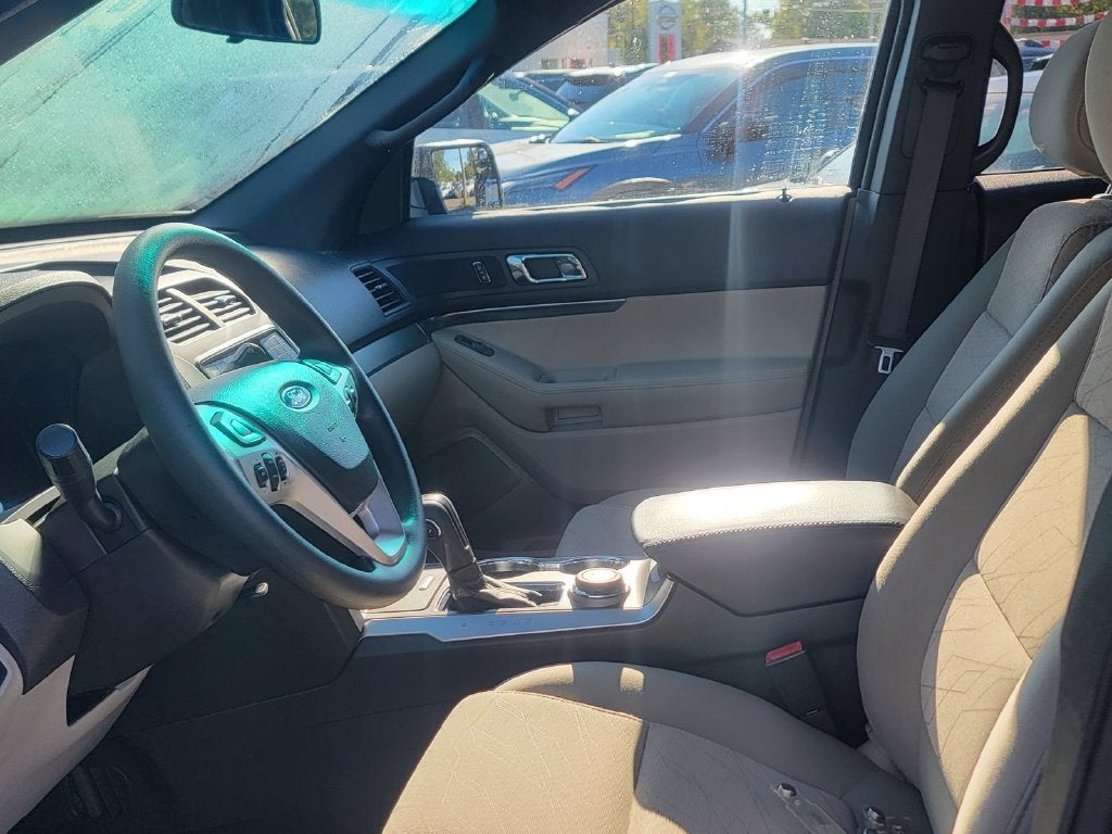 2015 Ford Explorer Base