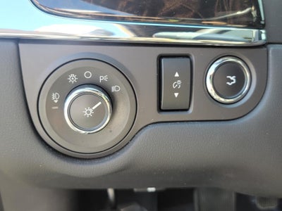 2016 Lincoln MKS Base
