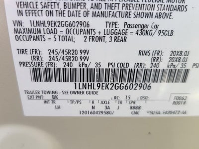 2016 Lincoln MKS Base