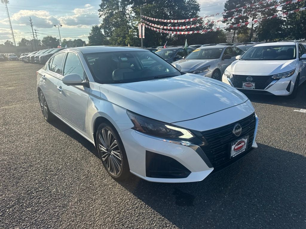2023 Nissan Altima 2.5 SL