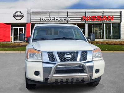 2014 Nissan Titan SV