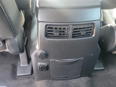 2014 Nissan Titan SV