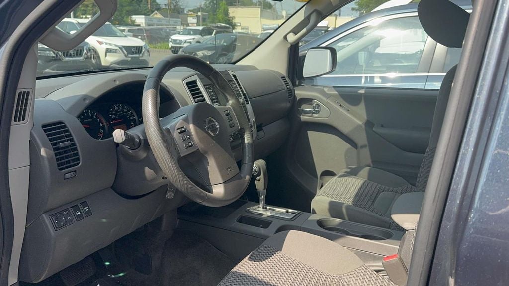 2017 Nissan Frontier SV