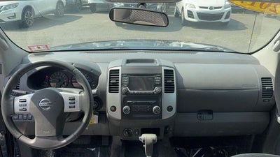 2017 Nissan Frontier SV