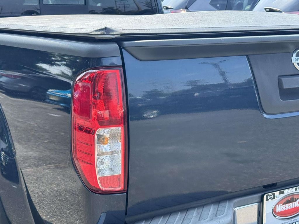 2017 Nissan Frontier SV