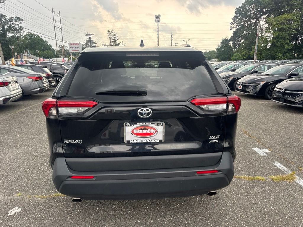 2025 Toyota RAV4 XLE