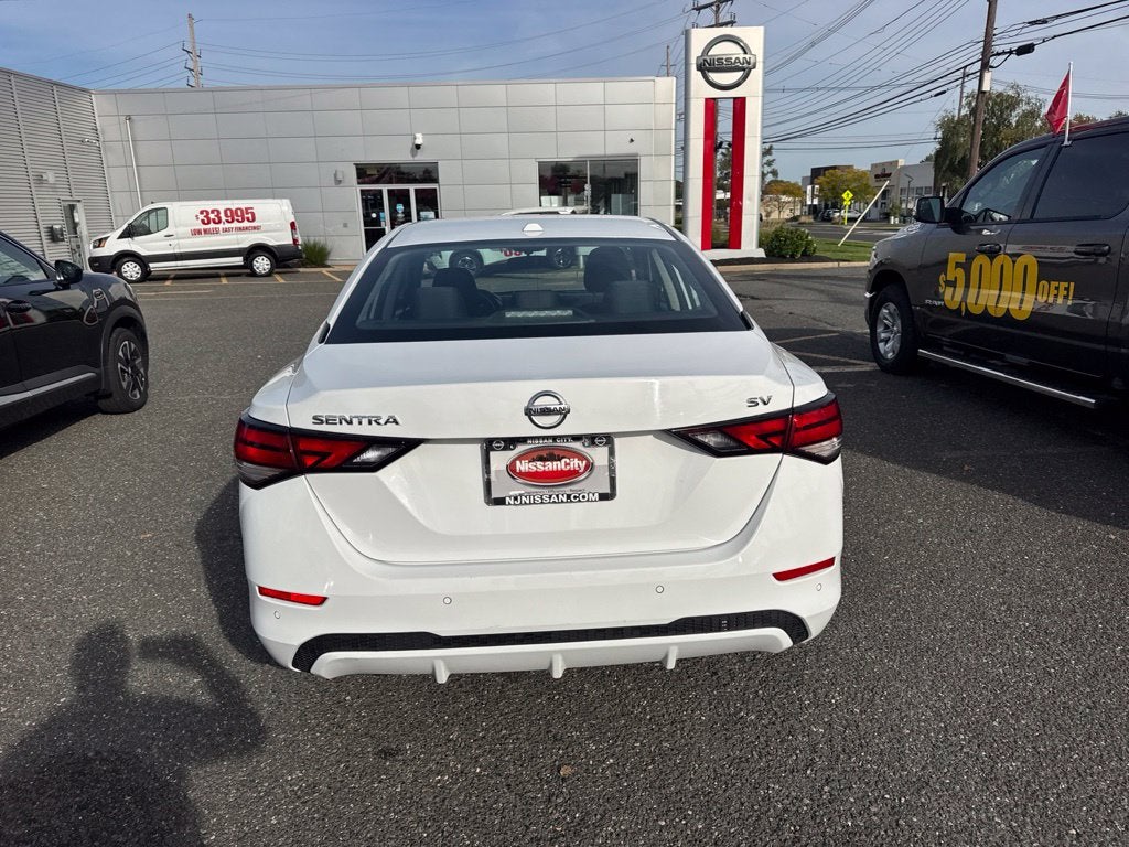 2023 Nissan Sentra SV