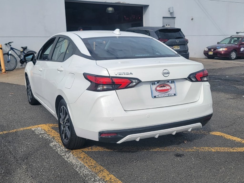 2025 Nissan Versa 1.6 SV