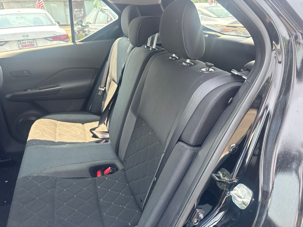 2020 Nissan Kicks S