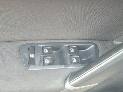 2016 Volkswagen Golf SportWagen S