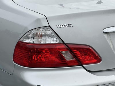 2004 Toyota Avalon Base