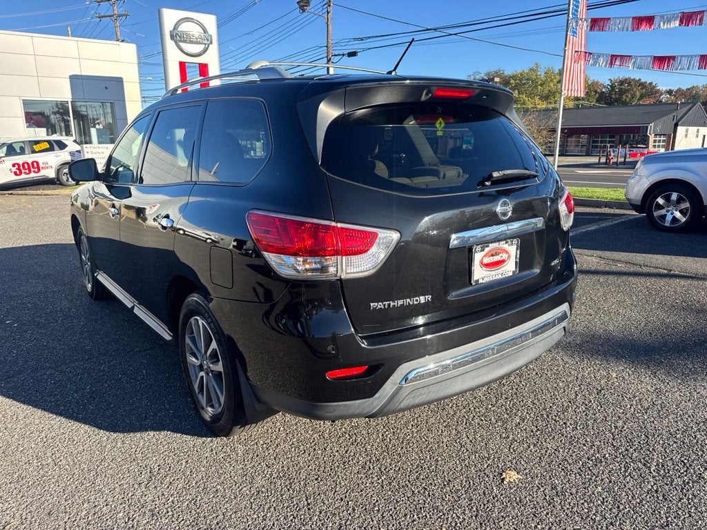 2015 Nissan Pathfinder S