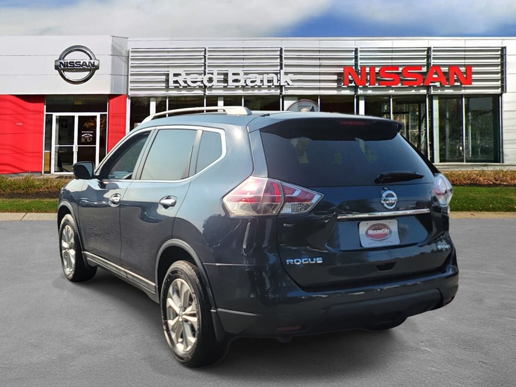 2016 Nissan Rogue SV