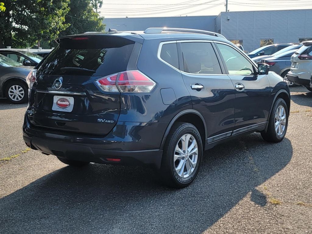 2016 Nissan Rogue SV