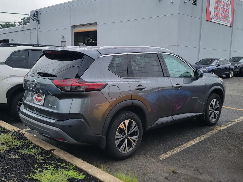 2021 Nissan Rogue SV