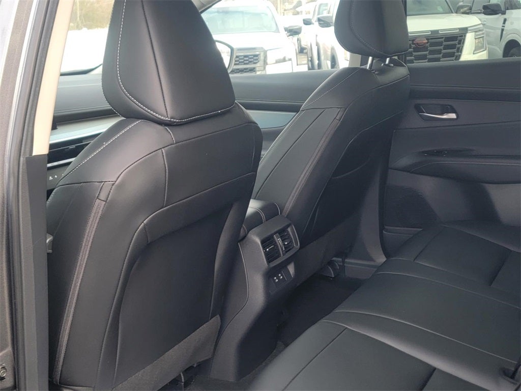 2025 Nissan Murano Base