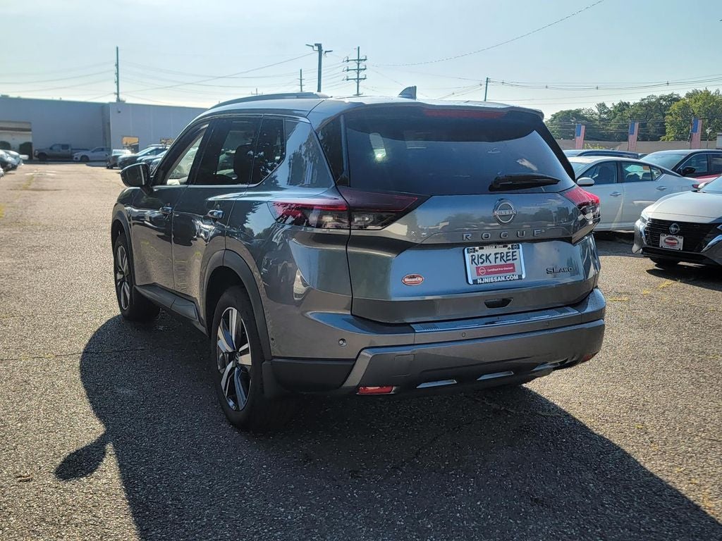2024 Nissan Rogue SL