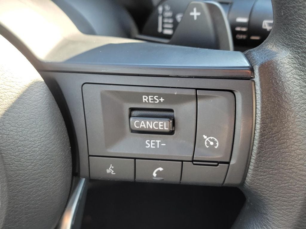 2025 Nissan Pathfinder S