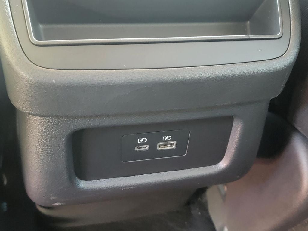 2025 Nissan Pathfinder S