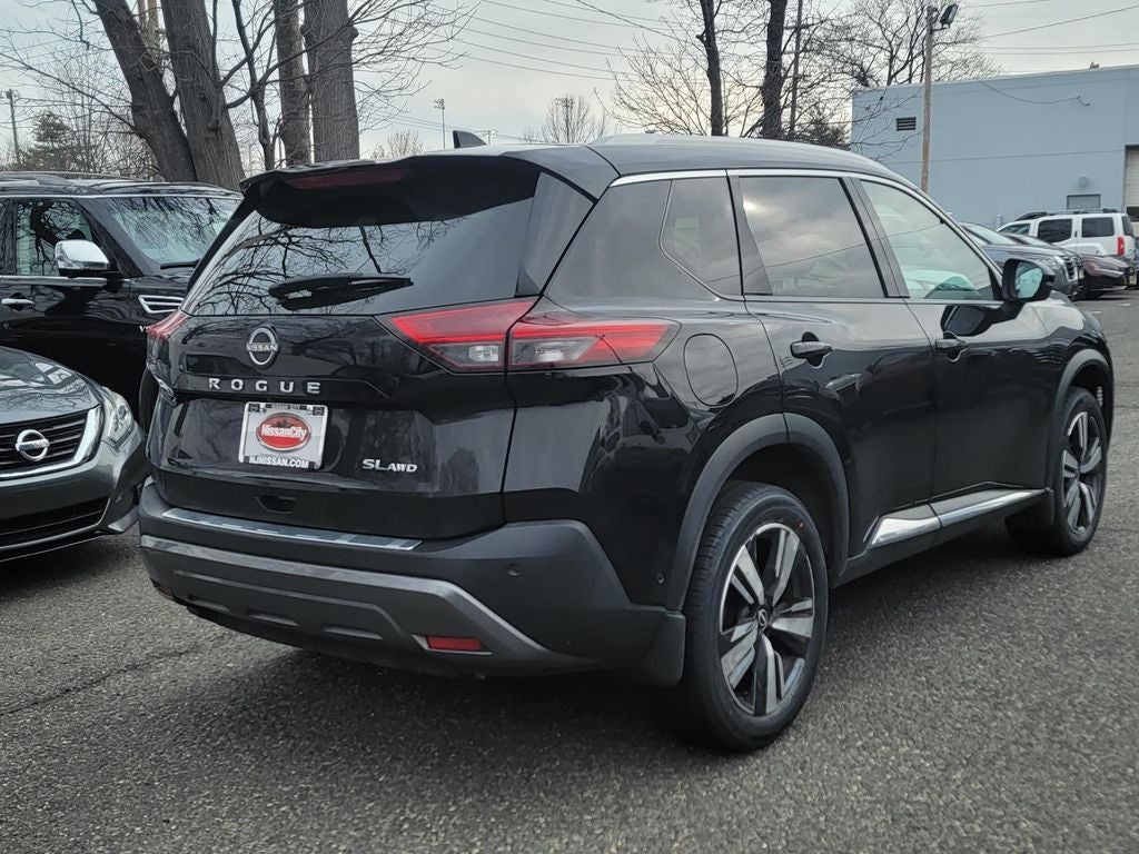 2023 Nissan Rogue SL