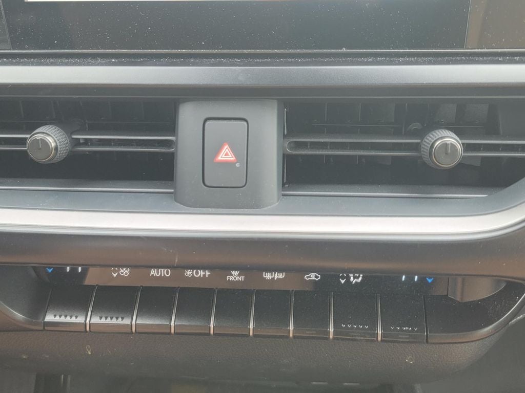 2024 Lexus UX 250h Premium