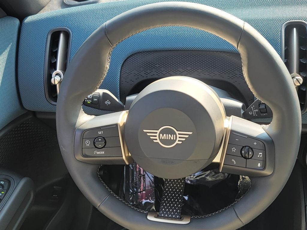 2025 MINI Cooper S Countryman Signature Plus