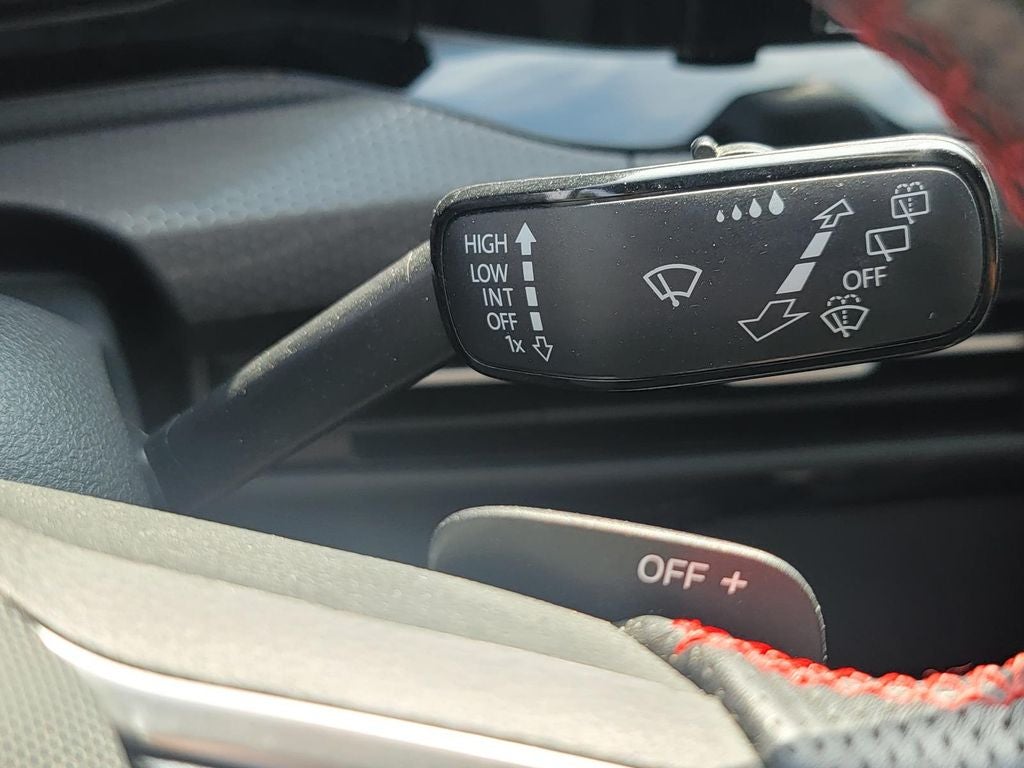 2024 Volkswagen Golf GTI 2.0T S