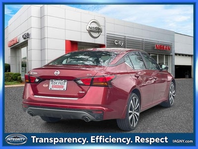 2022 Nissan Altima 2.5 SR
