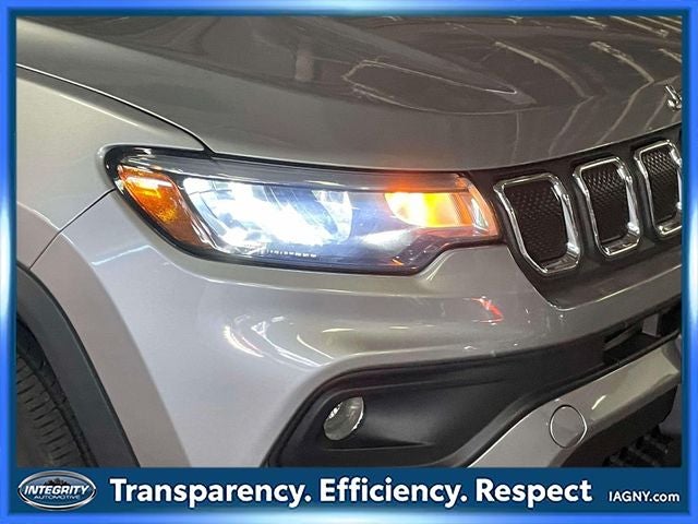 2022 Jeep Compass Latitude Lux