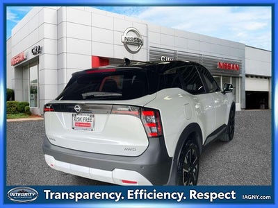 2025 Nissan Kicks SV