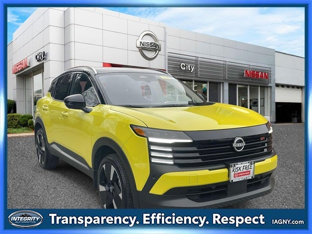 2025 Nissan Kicks SR