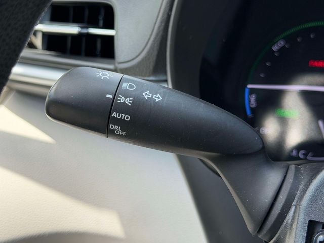 2022 Toyota Sienna LE 8 Passenger