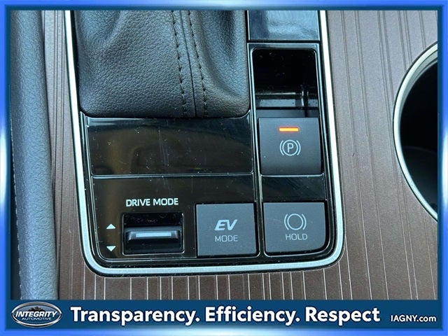 2024 Toyota Sienna XLE 8 Passenger