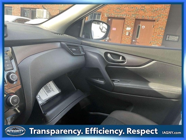 2022 Nissan Rogue Sport S