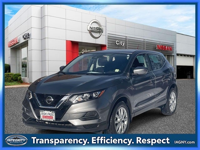 2022 Nissan Rogue Sport S