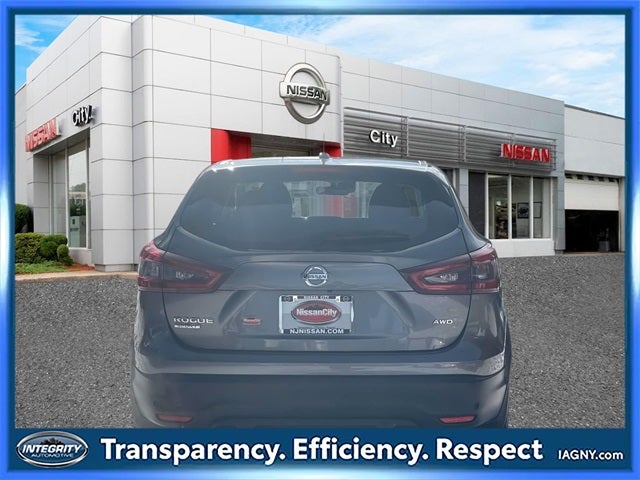 2022 Nissan Rogue Sport S