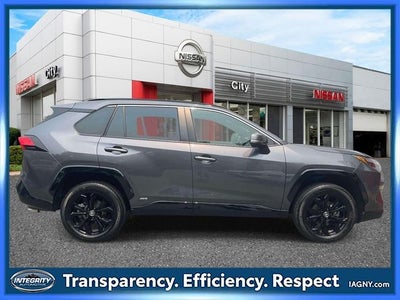 2023 Toyota RAV4 Hybrid SE