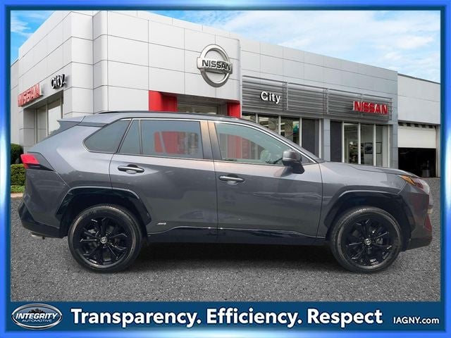 2023 Toyota RAV4 Hybrid SE