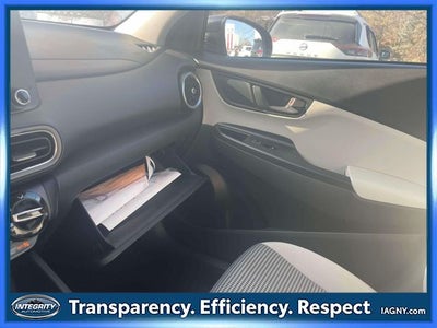 2023 Hyundai Kona SE