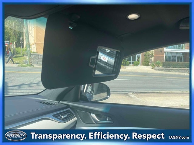 2024 Genesis G70 2.5T