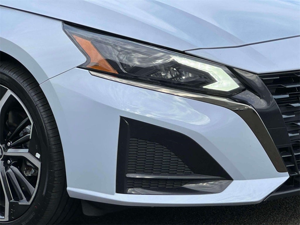 2024 Nissan Altima SR