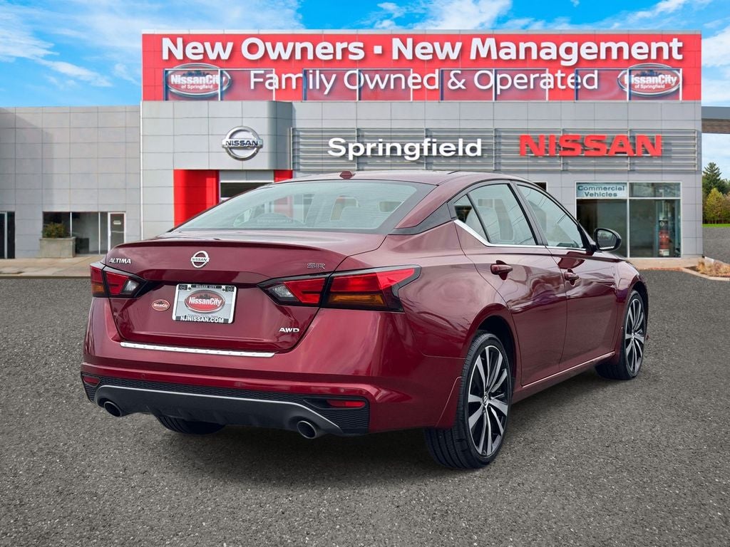 2022 Nissan Altima 2.5 SR