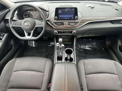 2023 Nissan Altima SV