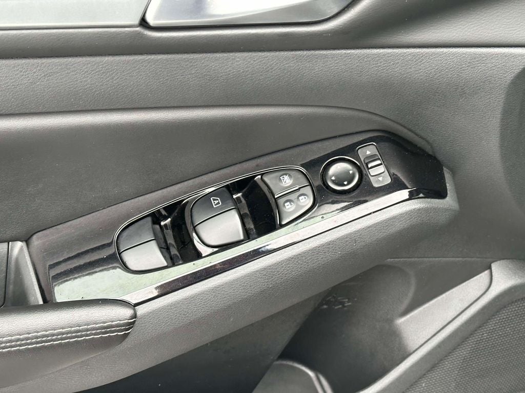 2023 Nissan Altima SV