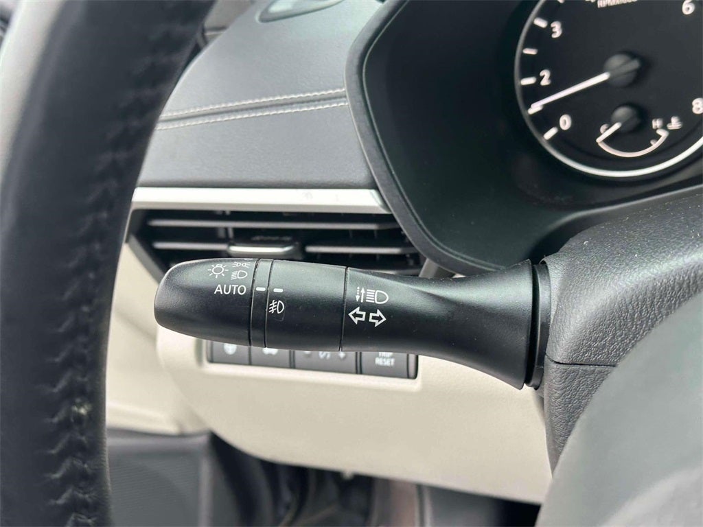 2020 Nissan Altima 2.5 SV