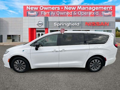 2024 Chrysler Pacifica Hybrid Select