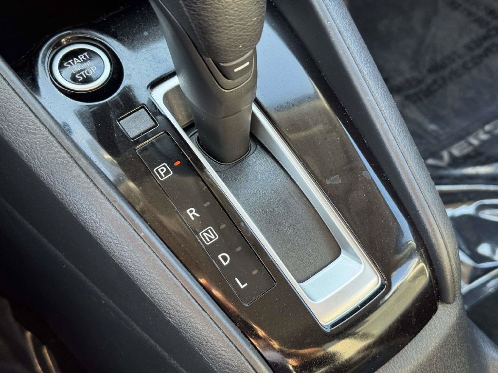 2022 Nissan Versa 1.6 SV