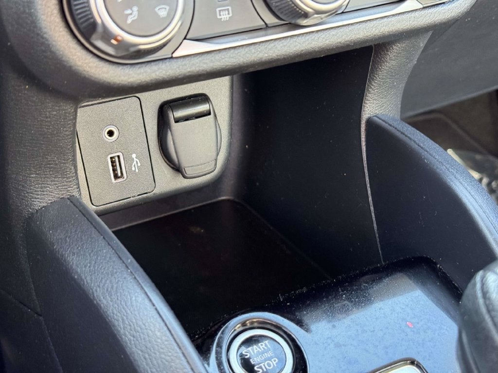 2022 Nissan Versa 1.6 SV