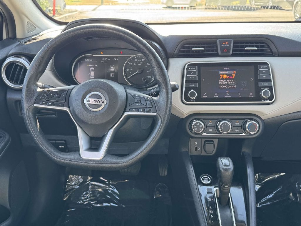2022 Nissan Versa 1.6 SV